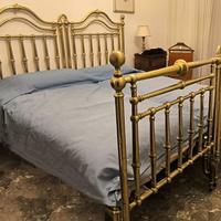 Letto in ottone