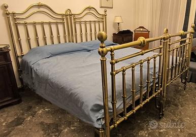 Letto in ottone