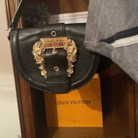 Borsa cinturino oro Versace