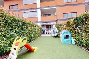 TRILOCALE CON DOPPIO GIARDINO E BOX AUTO