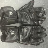 Guanti moto in  pelle e carbonio taglia  M profess