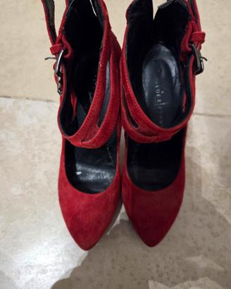 scarpe rosse