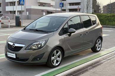 OPEL Meriva 1.7 CDTI aut. Cosmo