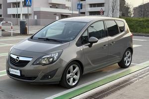 OPEL Meriva 1.7 CDTI aut. Cosmo