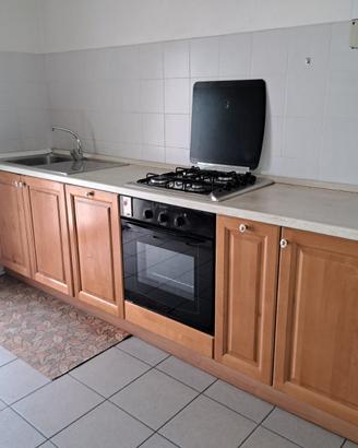 Cucina rustica acquistata di recente