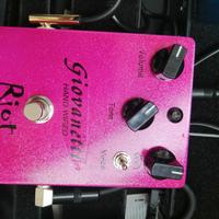 Riot        distorsore