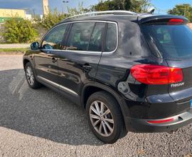 VOLKSWAGEN Tiguan 1ª serie - 2015