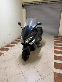 Yamaha T Max - 2008