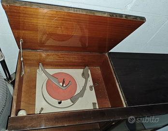 Radio/giradischi Schaub Lorenz