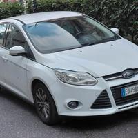  Ford focus  anno  2011