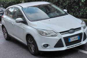  Ford focus  anno  2011