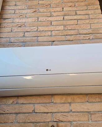  Condizionatore LG 