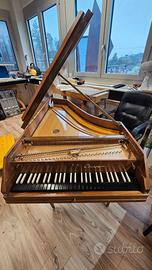 Clavicembalo NEUPERT trasportabile