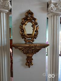 mensola e specchietto decorativi 