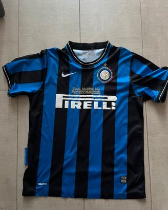 maglietta inter final champions league