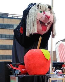 Strega di Biancaneve per carro allegorico