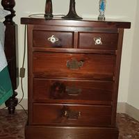 Doppio comodino stile antico