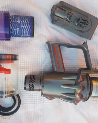 Dyson v12 in GARANZIA 24 mesi