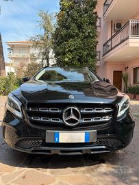 Mercedes GLA 180 Premium Night Pack
