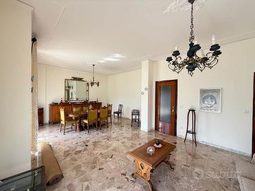 Rif.E01104| appartamento quadrilocale