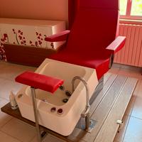 Poltrona pedicure con idromassaggio