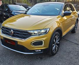 VOLKSWAGEN T-Roc 110cv full optional