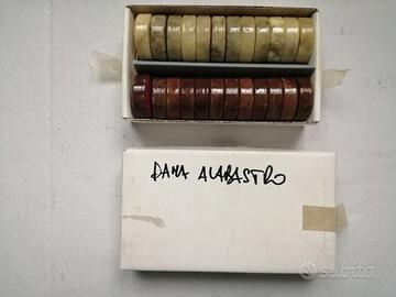 Pedine dama in alabastro