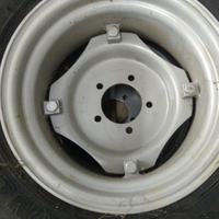 Gomme e cerchi trattore