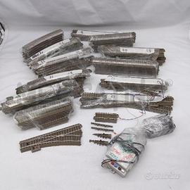 BINARI MARKLIN CIRCUITO COMPLETO + ALIMENTATORE