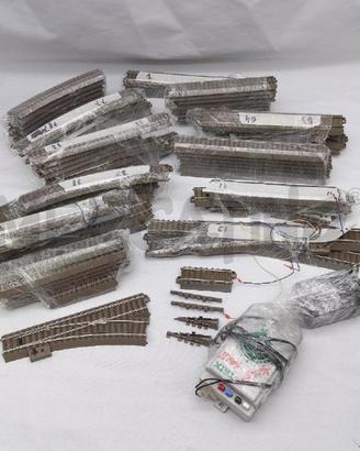 BINARI MARKLIN CIRCUITO COMPLETO + ALIMENTATORE