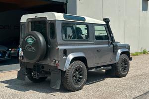 Land Rover Defender 90 2.4 Td4 SE