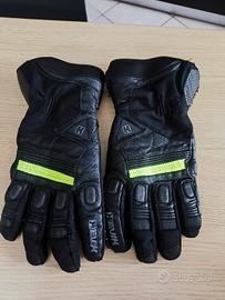 guanti moto 