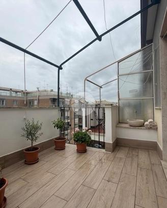 2 LOCALI A ROMA
