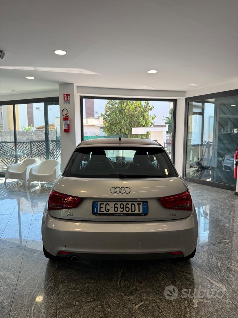 Audi A1 2011 photo 3
