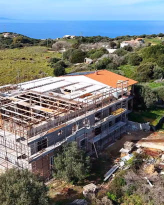 Bilocale di nuova costruzione con vista mare