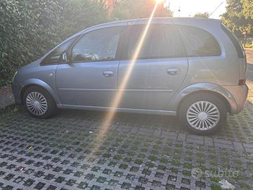 Opel Meriva 2006