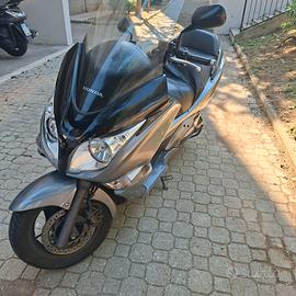 SCOOTER HONDA  SWT 400
