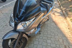 SCOOTER HONDA  SWT 400