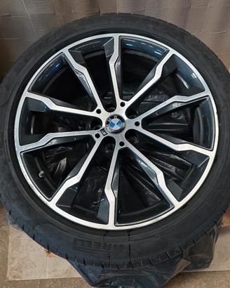 Cerchi originali BMW M 20" X4  Pirelli P Zero