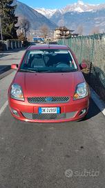 Ford Fiesta mk5 1.250 (solo 47000 km).