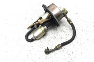 HONDA CBR XX 1100 POMPA BENZINA CON SPINOTTO ROTTO