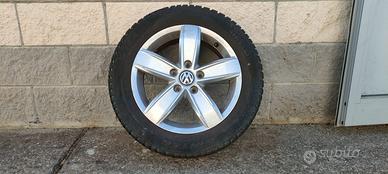 Set 4 Cerchi in Lega VW 16" + Gomme Invernali