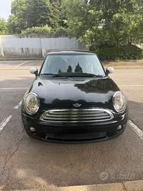 MINI ONE 2009
