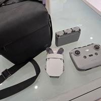 DJI Mini 2 Fly More Combo drone