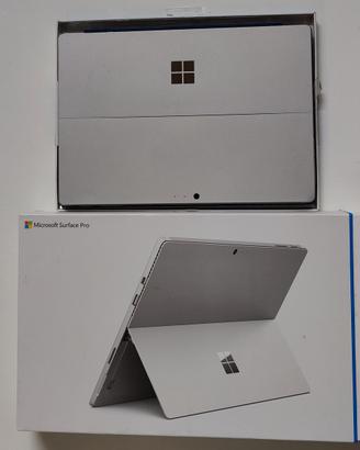 Microsoft Surface Pro + Tastiera + Caricatore