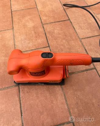 Levigatrice orbitale Black+Decker KA310 240W