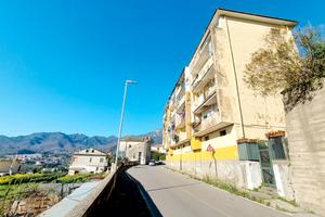 Bilocale con cantina in Via Nicola Pastore