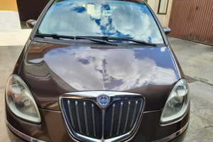 Lancia musa benzina GPL