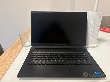 Alienware M15 R5 Gaming Laptop