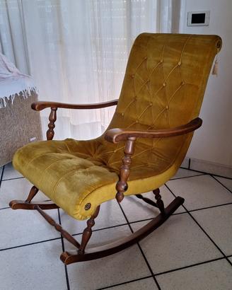 Sedia a dondolo vintage anni '90 in legno – Design